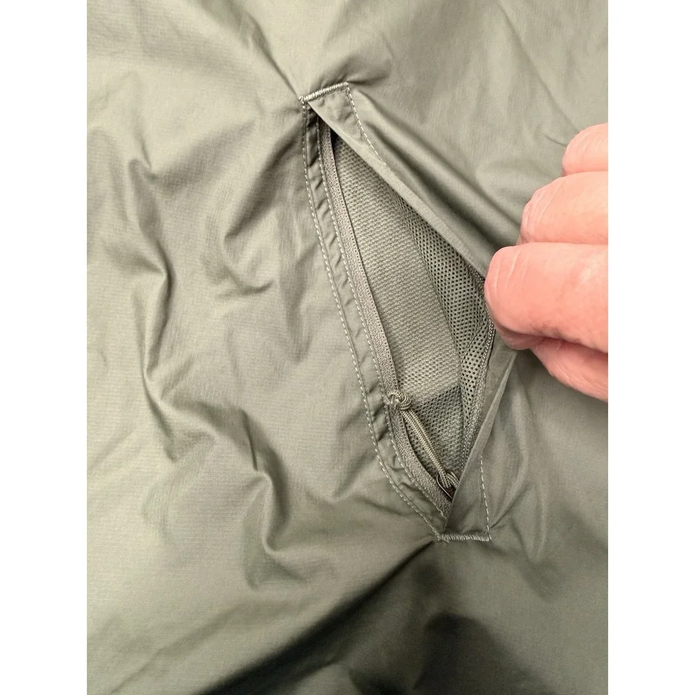 The North Face Windbreaker Jacket Men's Size XXL Green Big & Tall Hiking Camping